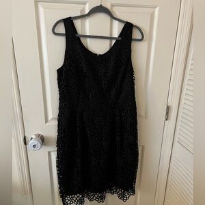 NWT Carmen Marc Valvo Black Sheath Mini Dress